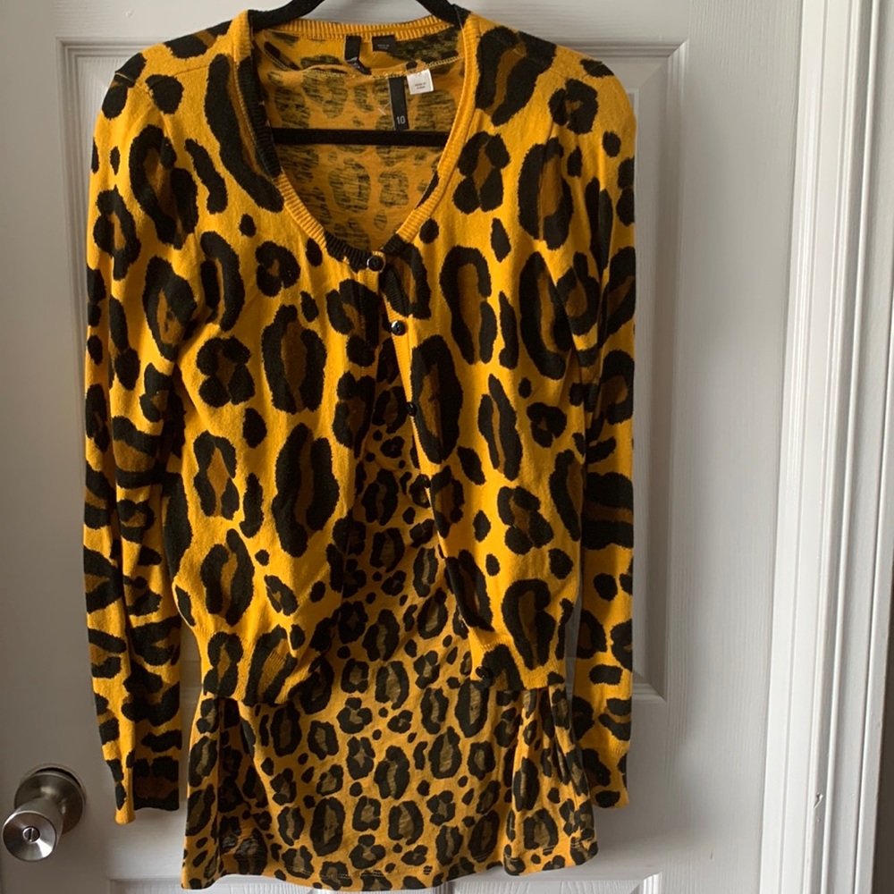 Dress- 2 piece leopard print outfit. A sleeveless dress with a sweater.